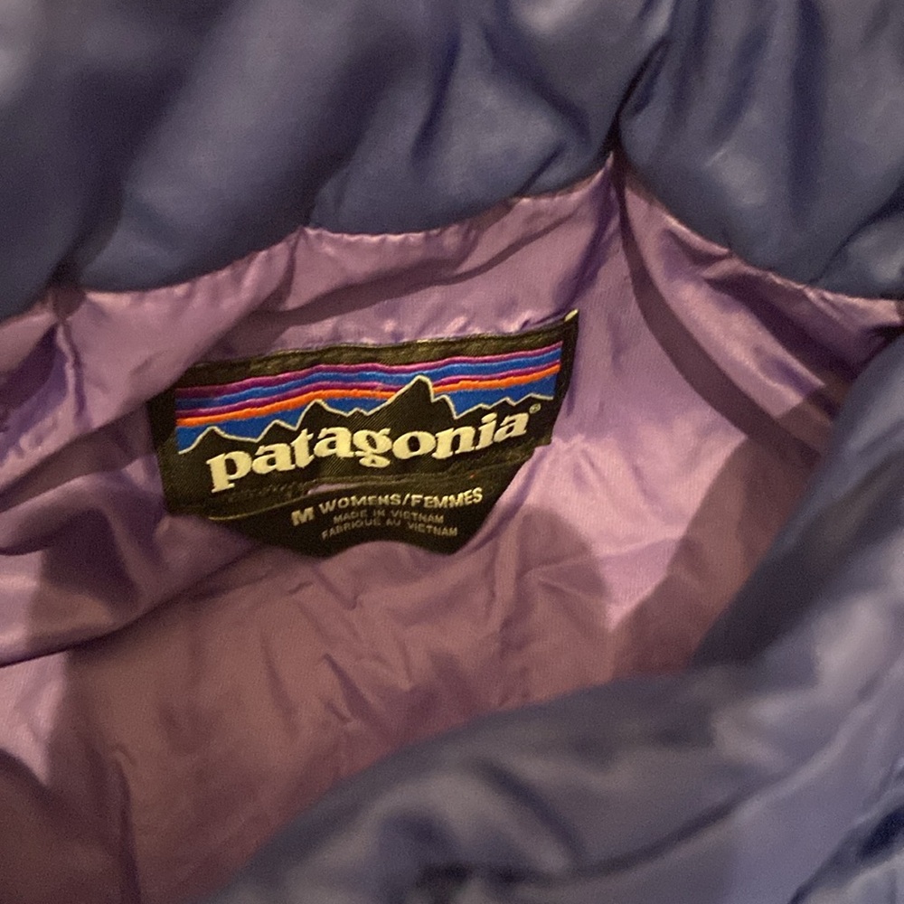 Patagonia womens nano puff jacket - size M - Picture 3 of 7